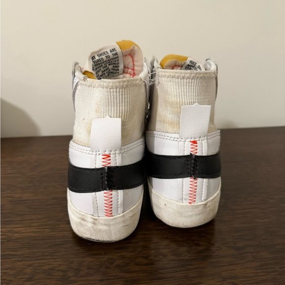 Men’s Size 8.5 Nike Blazer Mid 77’ Jumbo - Picture 4 of 6